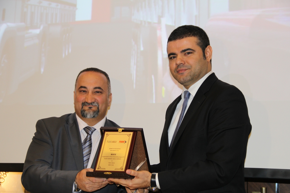 Taha Kargo iş ortaklarını ödüllendirdi 5