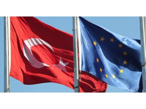 UND Fatih Şener: Schengen sürücü vizeleri uzatılmalıdır