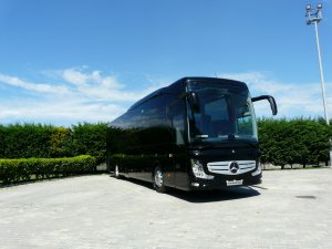 Mercedes-Benz Türk'ten otobüs sahiplerine destek