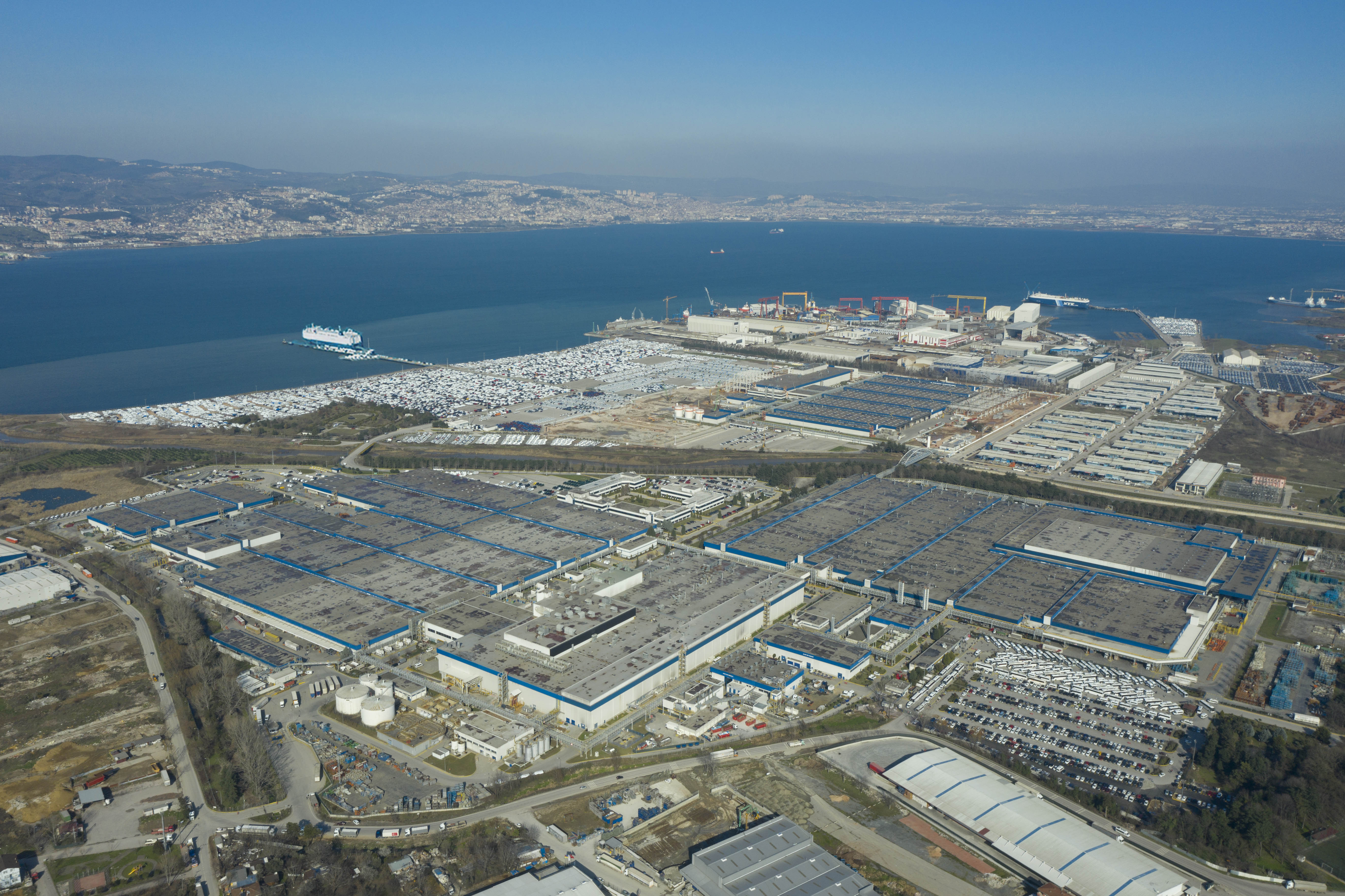 Türkiye’nin en büyük otomotiv yatırımı yine Ford Otosan’dan