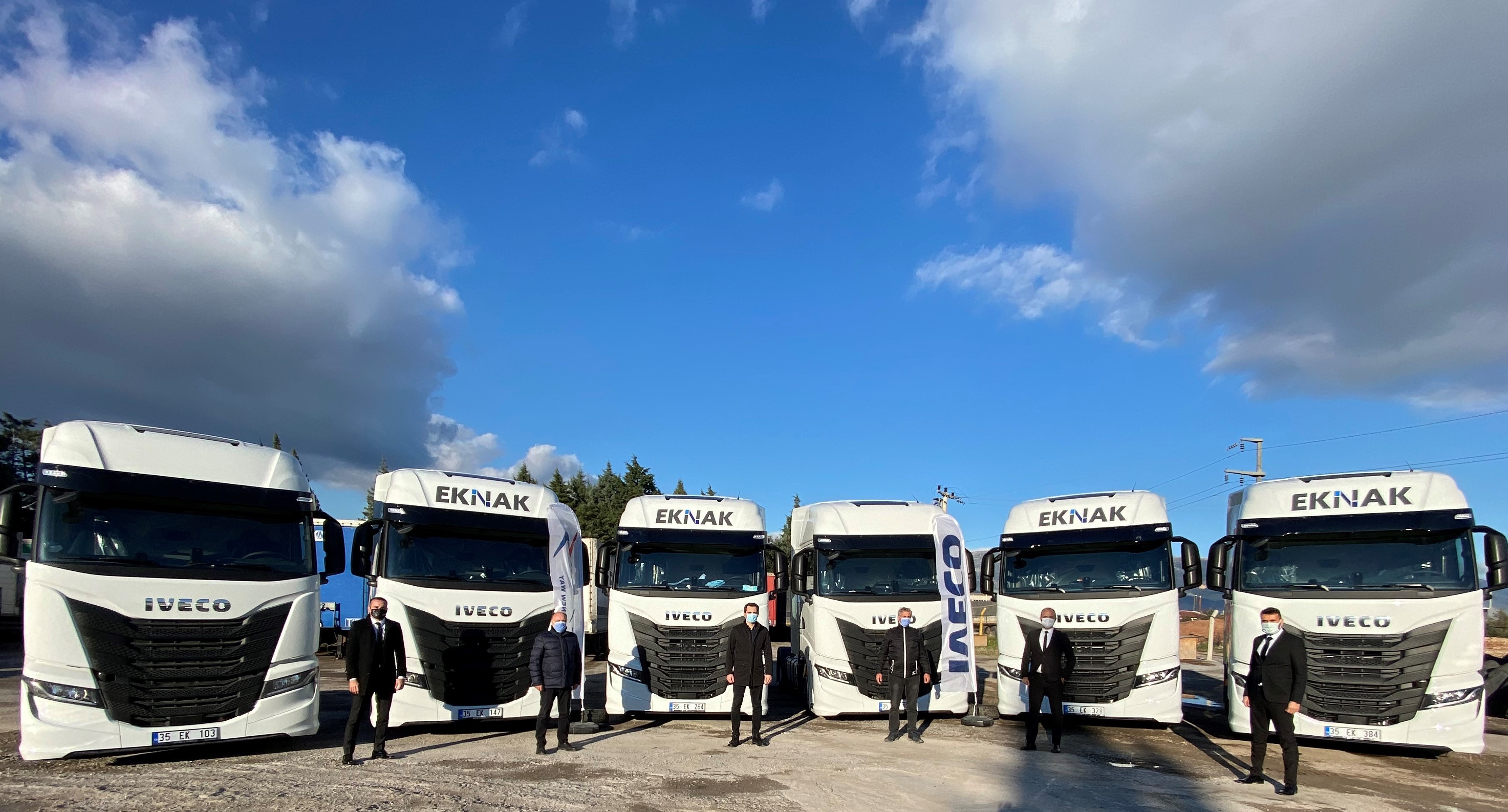 IVECO’dan İzmir’de S-WAY Çekici Teslimatı