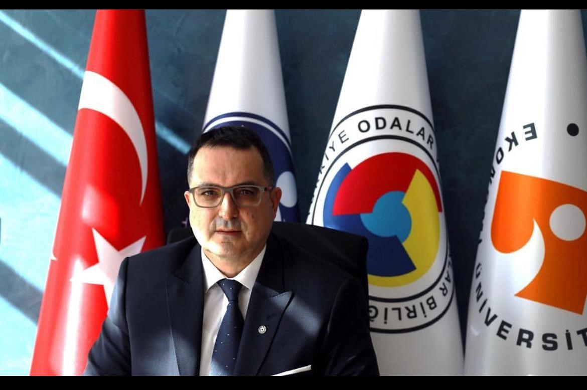 İzmir’den Fevzi Çakmak Ve UND Birlikte Güçlüyüz Grubuna Anlamlı Destek