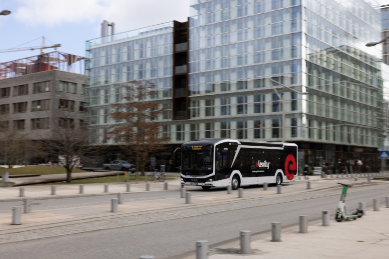 Elektrikli MAN Lion's City'ler Hamburg sokaklarında
