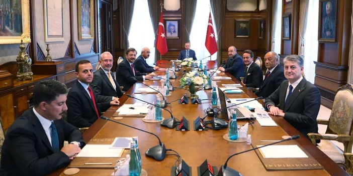 Yerli otomobil TOGG Heyeti Cumhurbaşkanlığı Külliyesinde