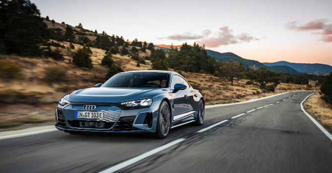 Yılın Otomobili Audi E-Tron GT