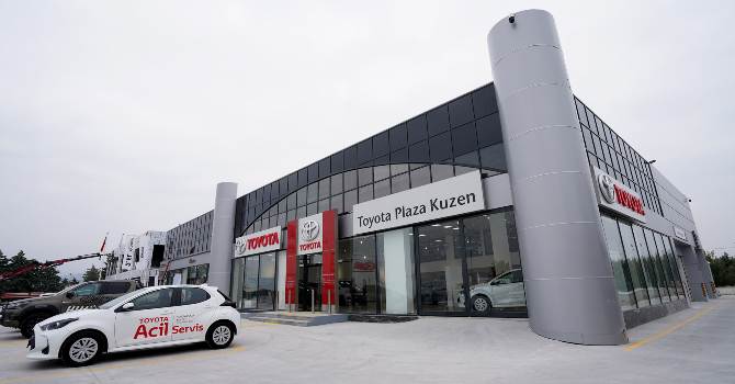 Toyota Plaza Kuzen Edremit’te Hizmete Girdi