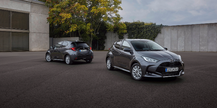 Kendini Şarj Edebilen İlk Tam Hibrit Mazda Tanıtıldı