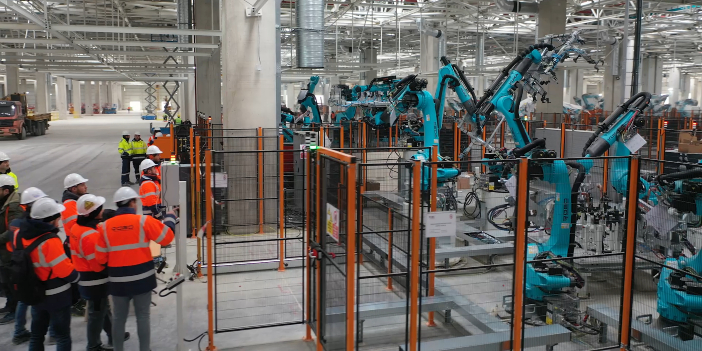 Togg’da robotlar provalara başladı