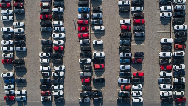 AB'de yeni benzinli ve dizel otomobillere yasak geliyor