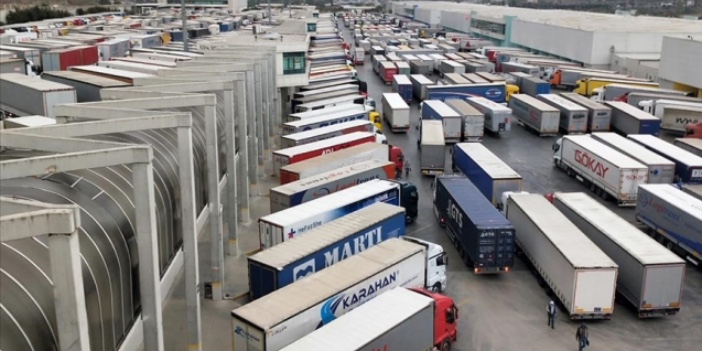 Türkmenistan üzerinden karayoluyla transit geçişler başladı