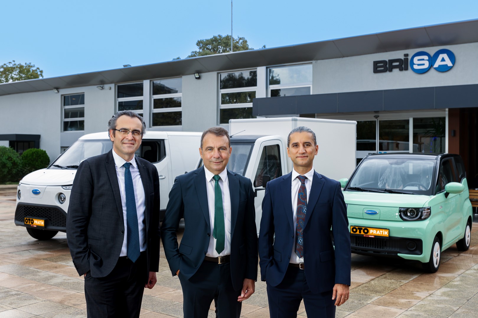 Brisa’nın Otopratik ve Cenntro Türkiye, elektrikli araç sektöründe iş birliğine imza attı