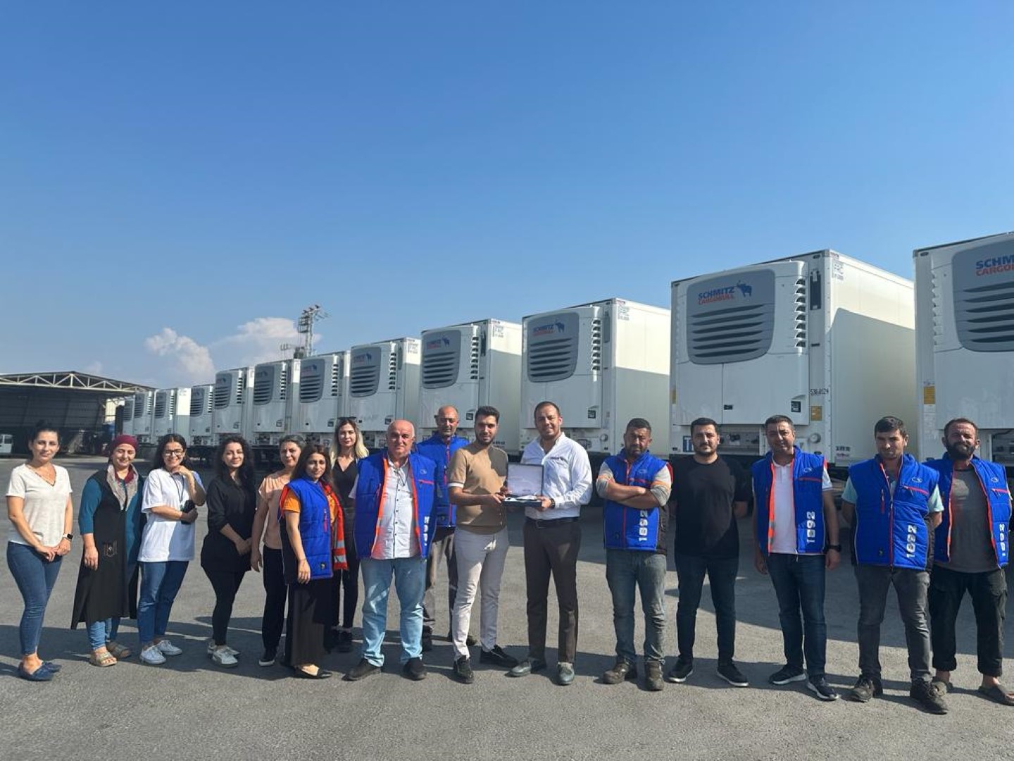 Acar Lojistik 45 Adet Schmıtz Cargobull Frigorifik Treyler Teslim aldı!