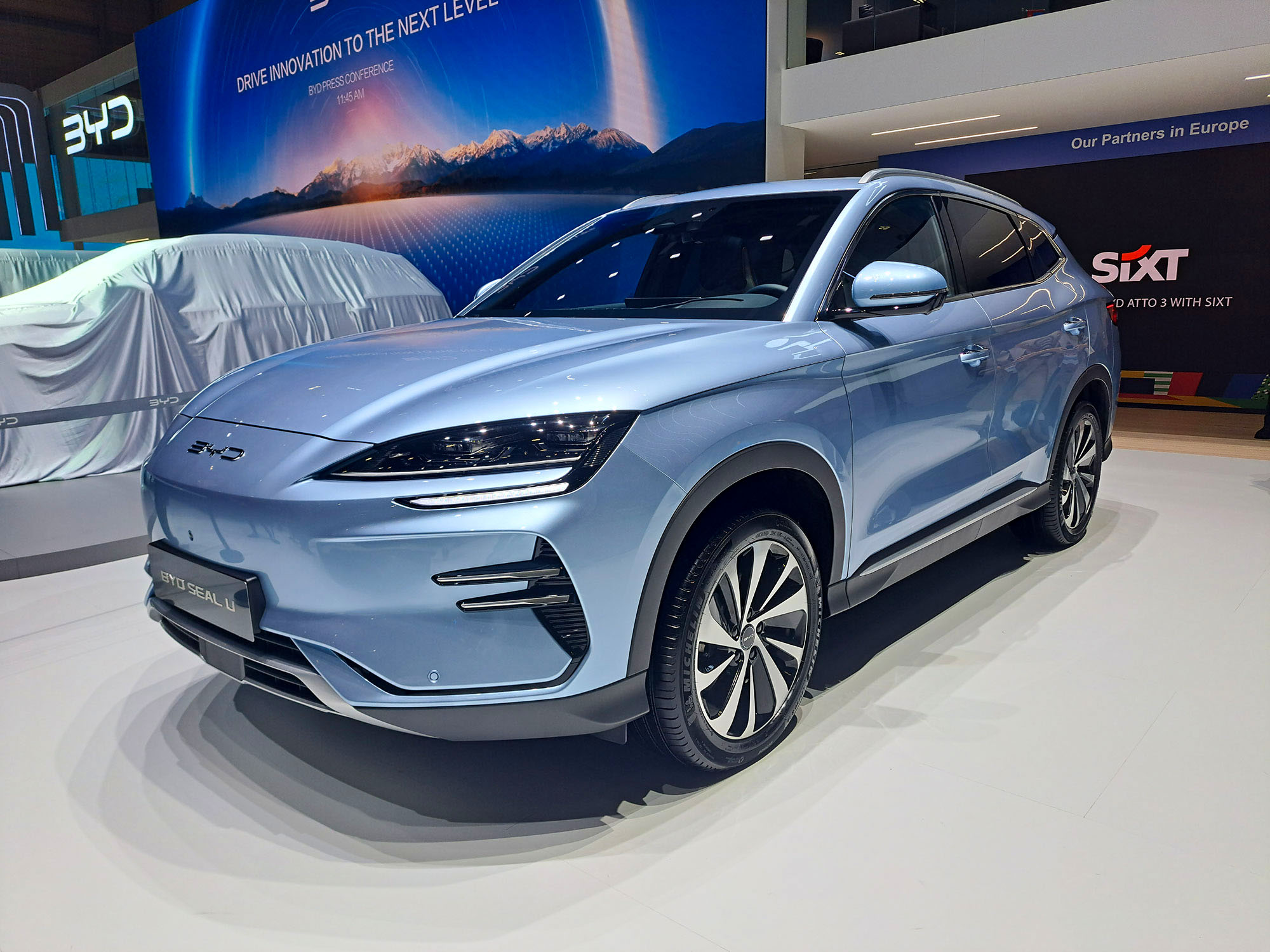 BYD Yüksek Teknolojiye Sahip Yenilikleriyle Cenevre’de Büyük Ses Getirdi
