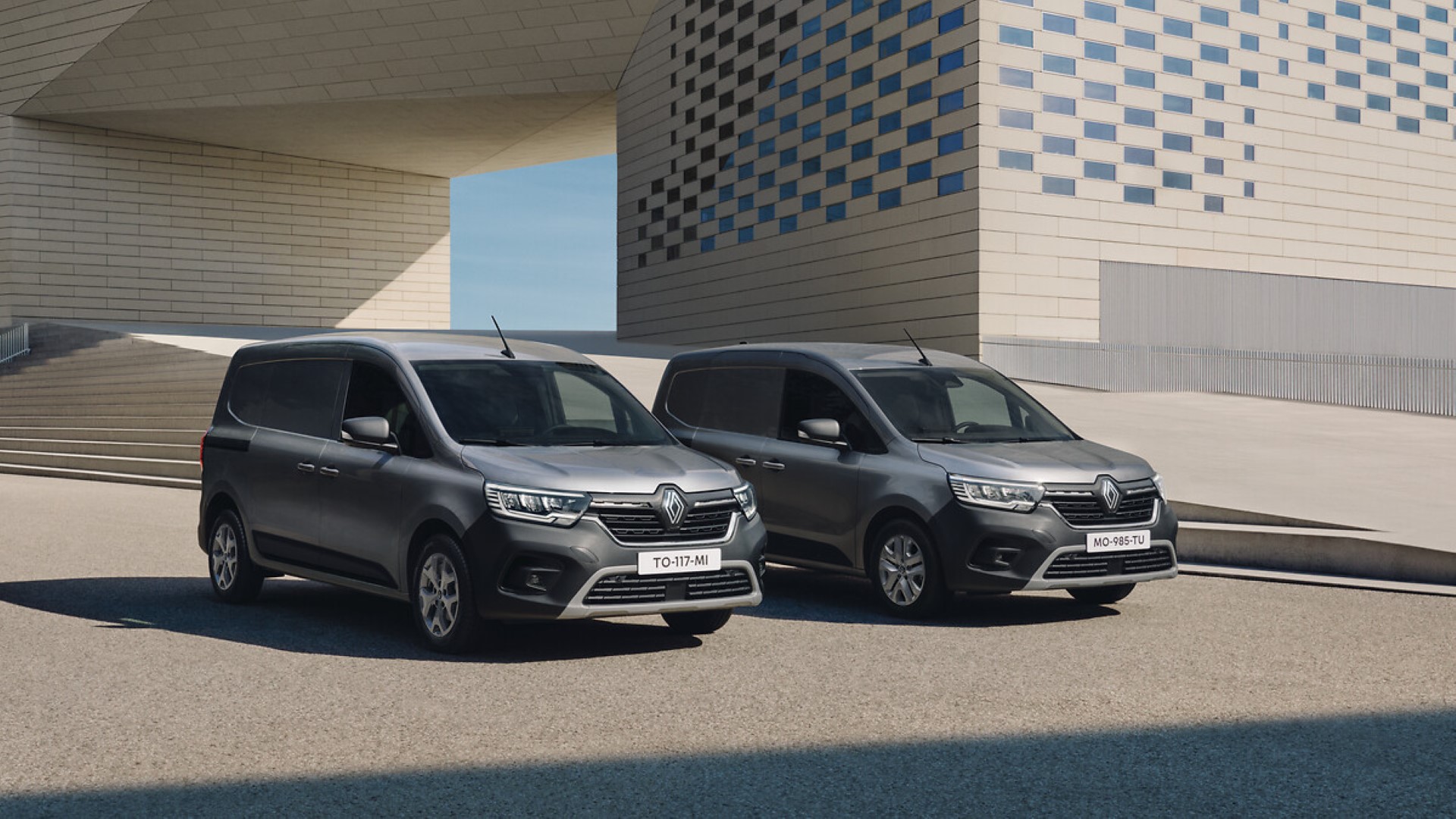 Renault’dan Hafif Ticari Atağı: Yeni Kangoo Ailesi Türkiye’de