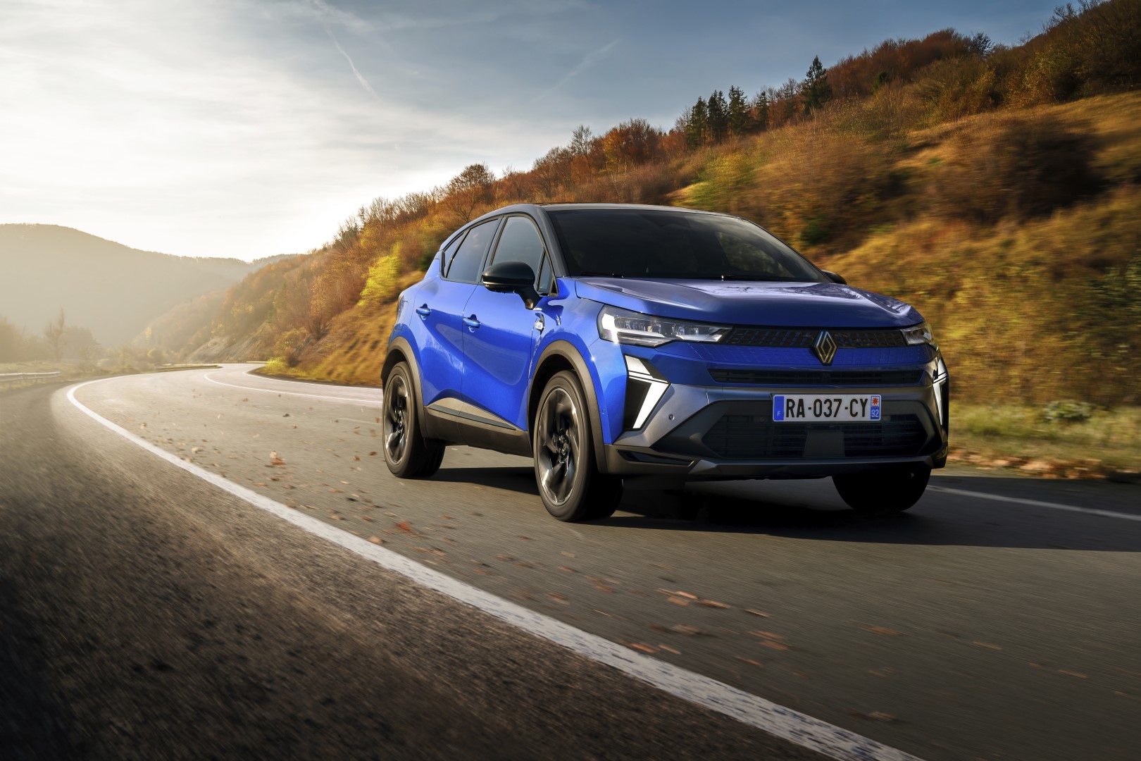 Renault, gerçekleştirdiği dünya lansmanı ile Yeni Renault Captur’u tanıttı.