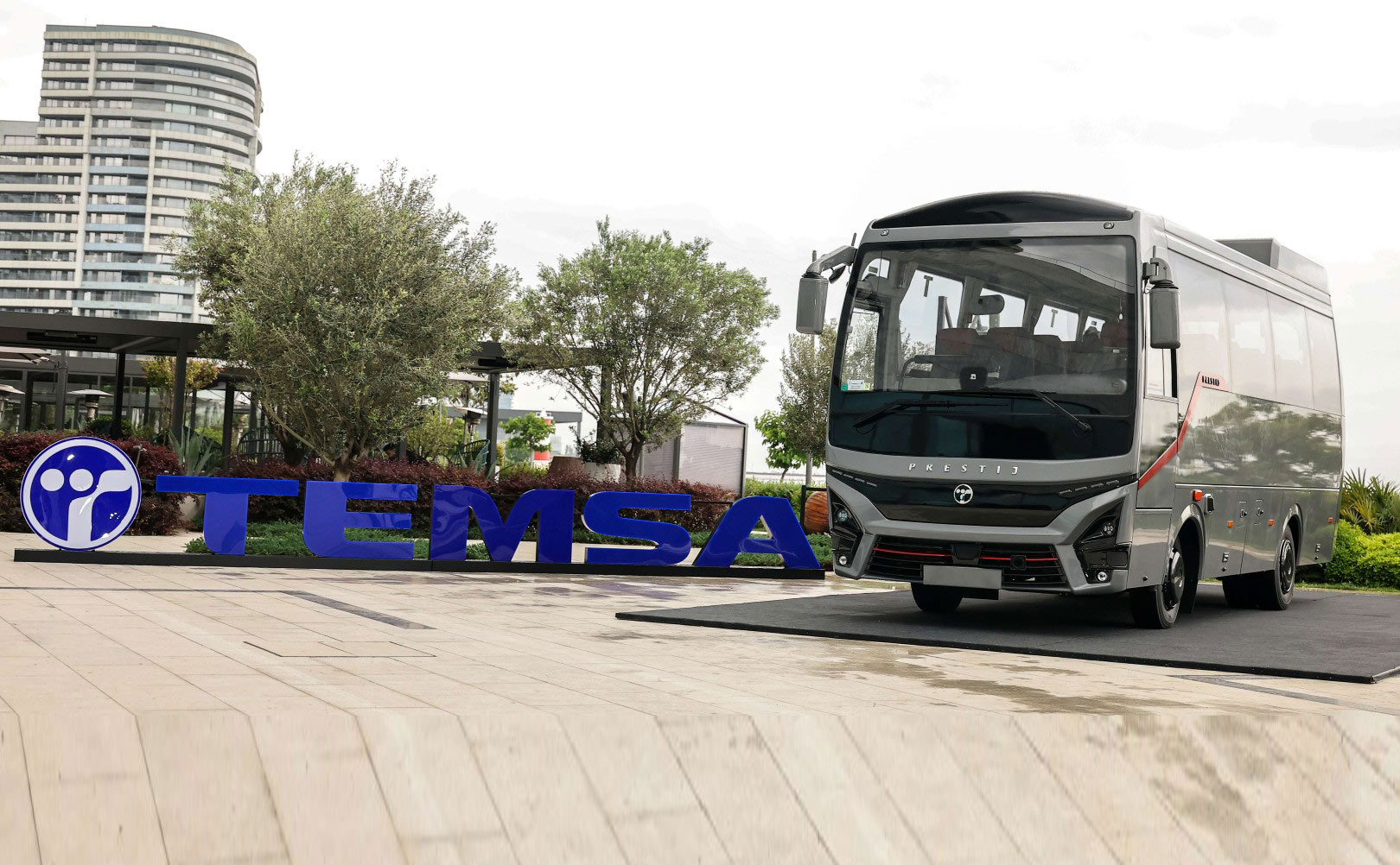 TEMSA Prestij Yenilenen Yüzüyle Yeniden Yollarda