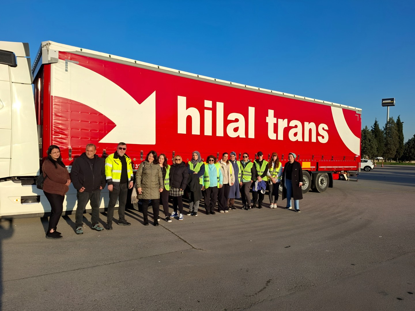 Kadın TIR Sürücüleri Mezun Oldu