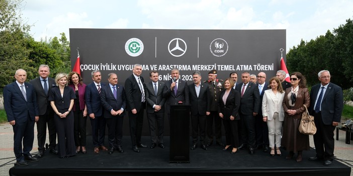Mercedes-Benz Türk Deprem Bölgesi İçin Yeni Merkez İnşa Ediyor