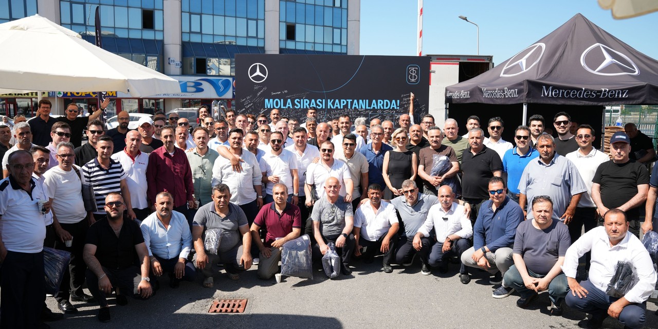 Mercedes-Benz Sağlık Tırı Otobüs Kaptanlarıyla Buluştu