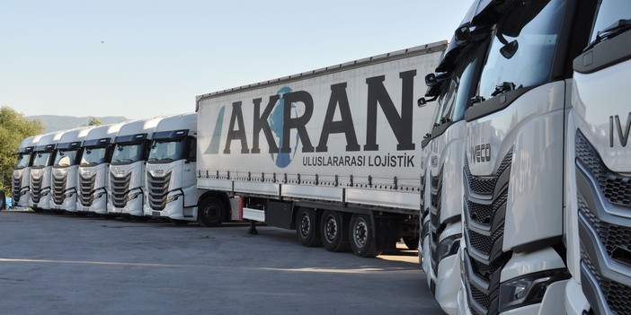 Akran Lojistik’e 60 Adet IVECO S-WAY Teslimatı