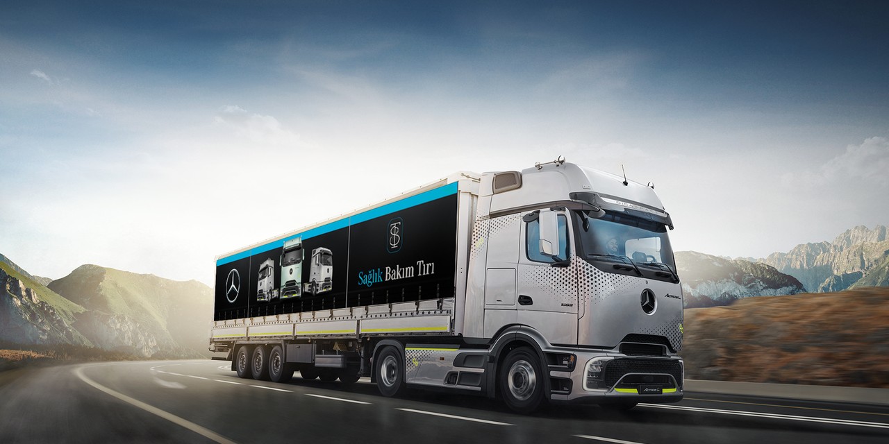 Mercedes-Benz Türk Sağlık Tırı’na Stevie’den 2 Altın Ödül