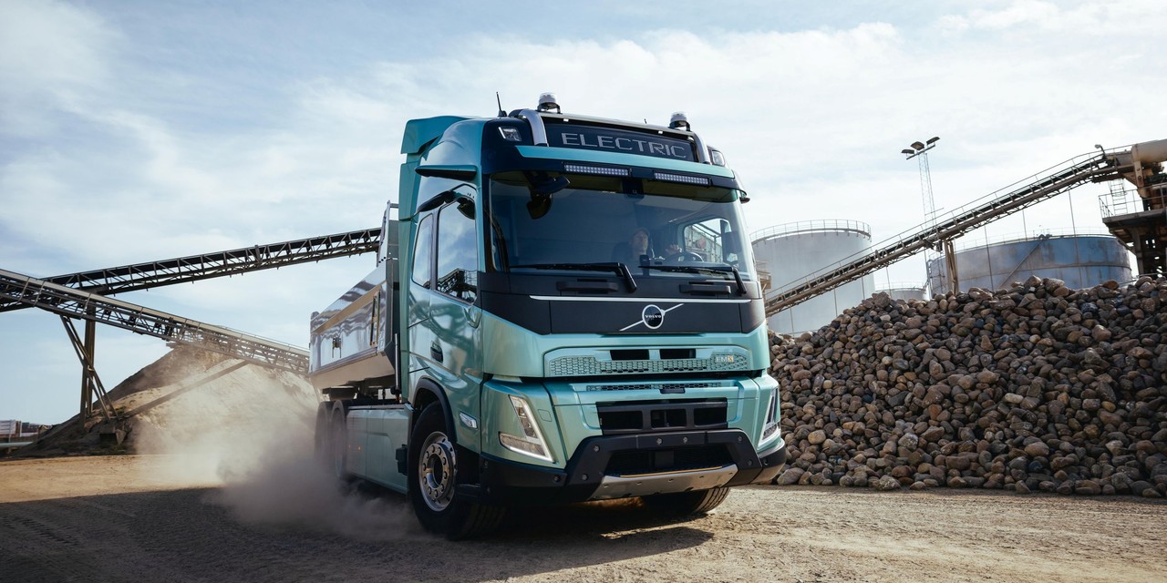 Volvo Trucks Elektrikli Kamyonları IToY 2027 Ödülünü Aldı
