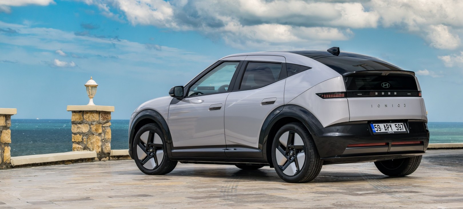 Hyundai IONIQ 3 İzmit’te Üretildi, Satışa Sunuldu