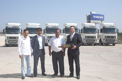 Volvo’dan Akbulut Nakliyat 8 adet teslimat