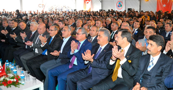 Çıldır-Aktaş Gümrük Kapısı Hizmete Açıldı