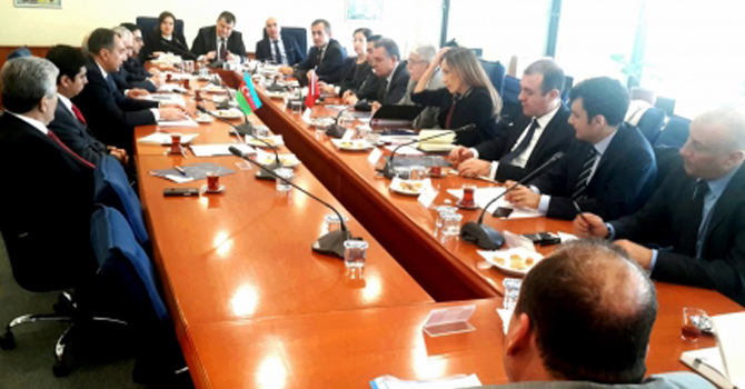 Azerbaycan kotası 35.000'e yükseldi