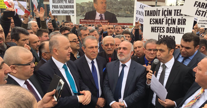 Plaka Tahditi için mücadele sürüyor