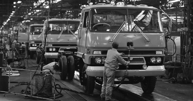 Isuzu Motors 100. Yılını Kutluyor