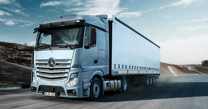 Mercedes- 2016'yı yatırım kararlarıyla kapattı