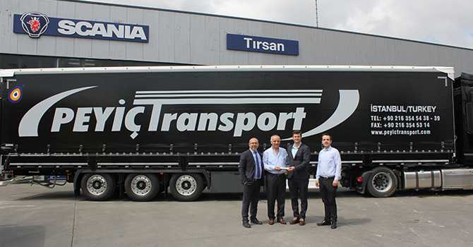 Tekstil Taşımaları İçin Tırsan’ı Tercih Etti