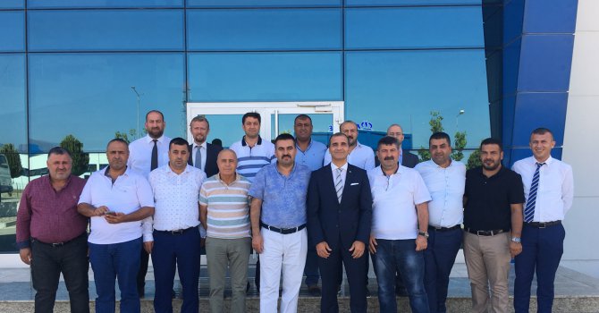Krone Fabrikasının gezdiler