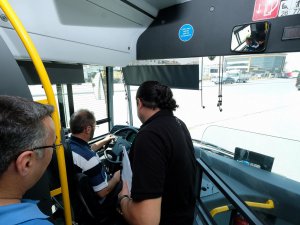 Halk otobüs şoförleri eğitimlerini tamamladı