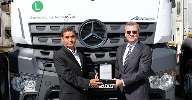 125 adetlik Mercedes-Benz Arocs teslimatı