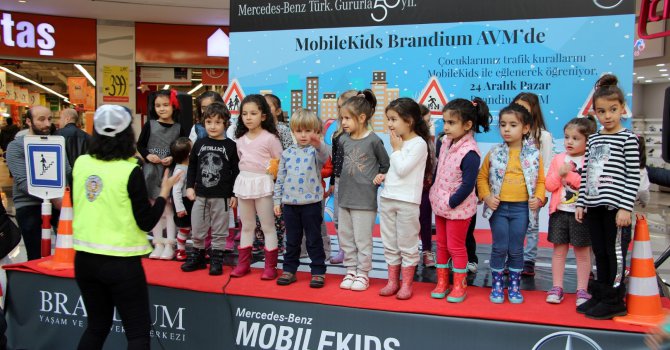 MobileKids Trafik Eğitim Projesi, çocuklarla buluştu