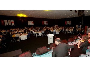 Port Akdeniz iftarına yoğun ilgi