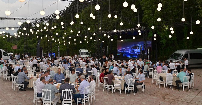 Sprinter müşterileriyle buluşuyor