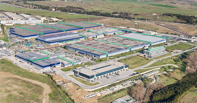 Mercedes-Benz'den öncü enerji yönetim modeli