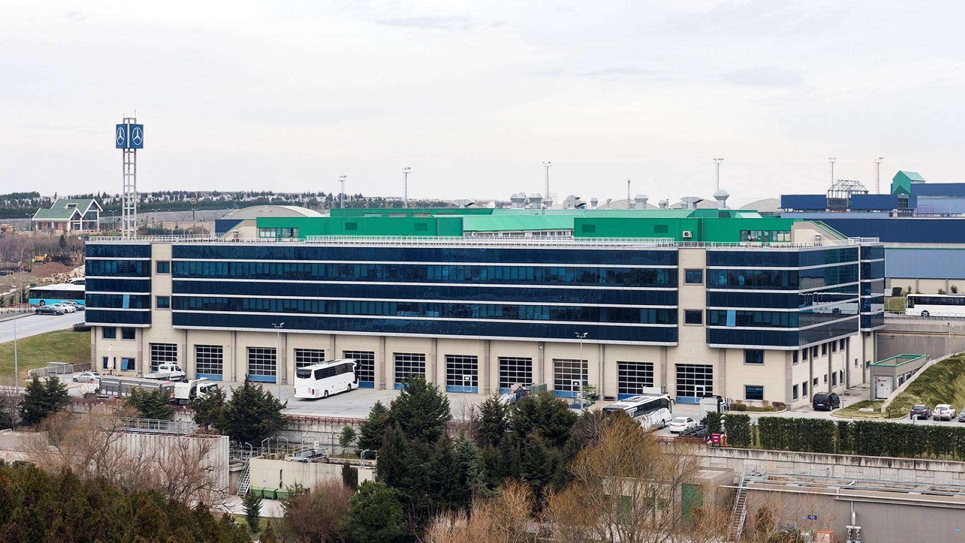 mercedes-benz-turk-istanbul-hosdere-ar-ge-merkezi.jpg