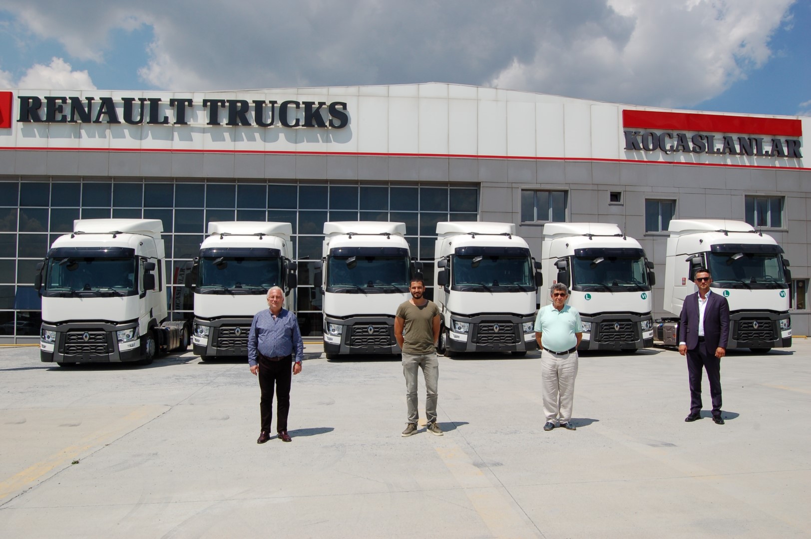 renault-trucks-gelisim-lojistik-teslimat-gorseli-1.jpg