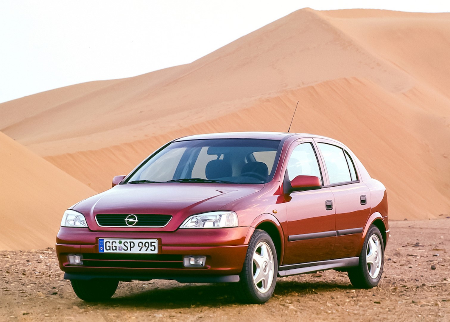 opel-astra-g-1998.jpg