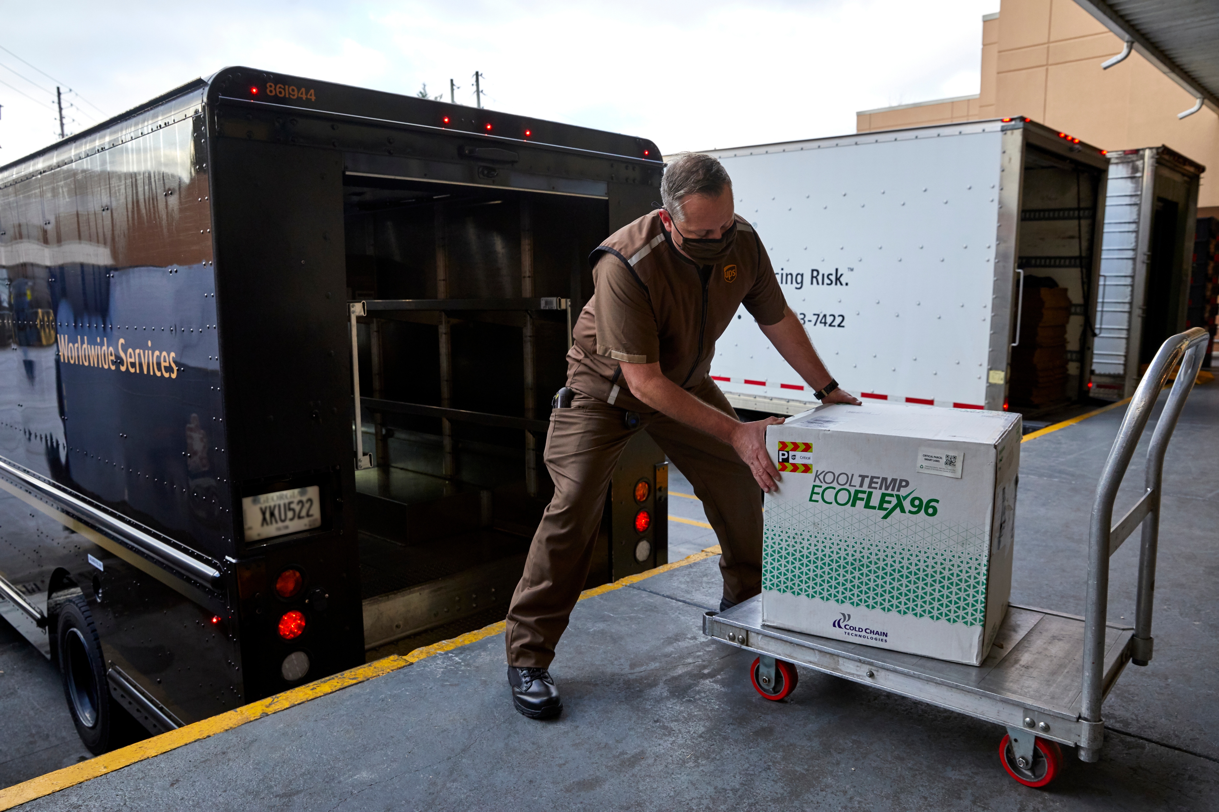 ups-vaccine-delivery-image-1-13533076311.jpg
