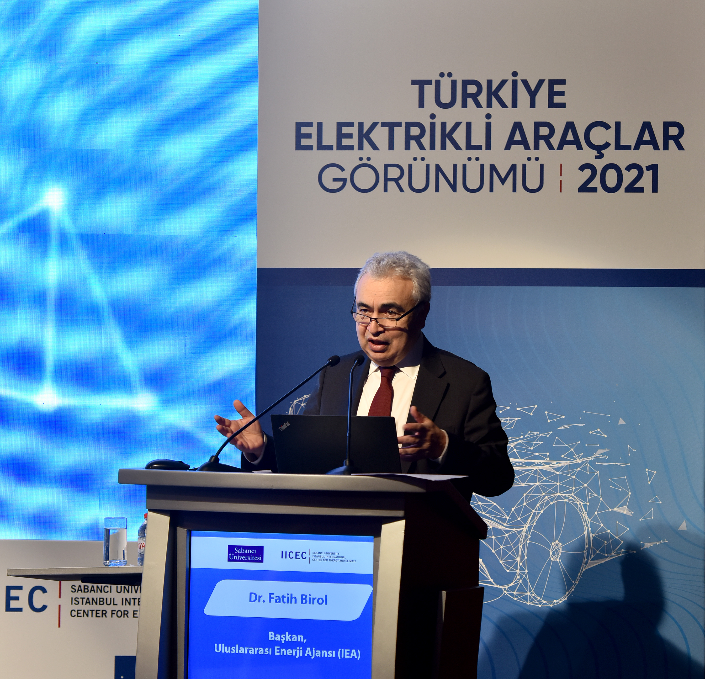 1640752370-uluslararas-enerji-ajans-iea-ba-kan-dr-fatih-birol-1-001.jpg