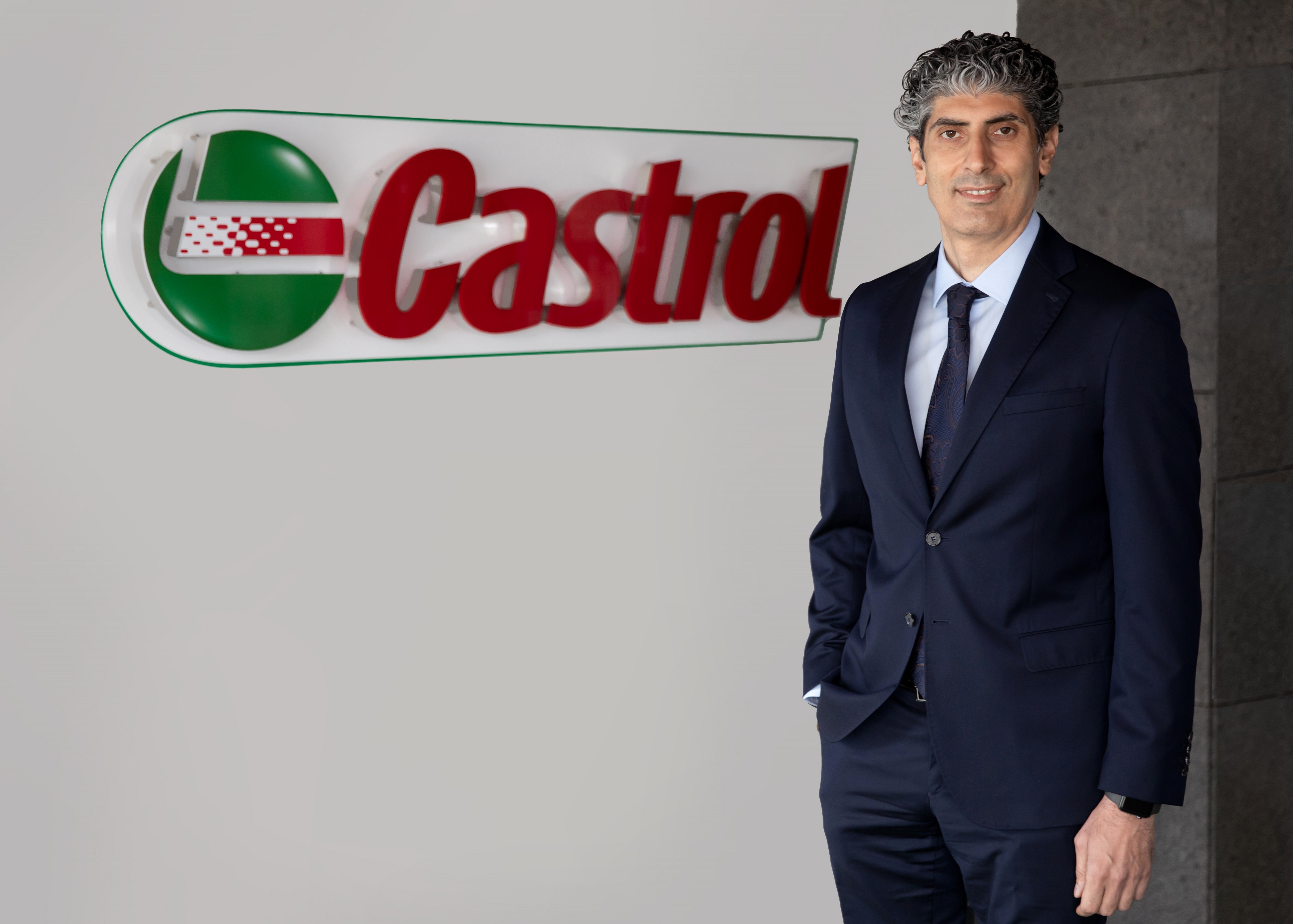 castrol-turkiye-ukrayna-ve-orta-asya-direktoru-ayhan-koksal.jpg