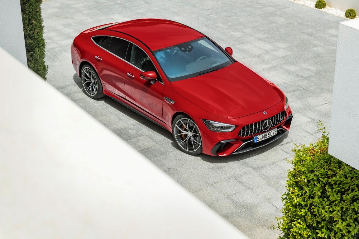mercedes-amg-gt-63-s-e-performance-01.jpg
