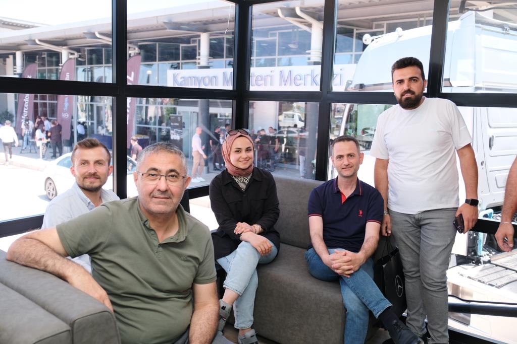 0609-mercedes-saglik-bakim-tiri-gorsel-8.jpeg