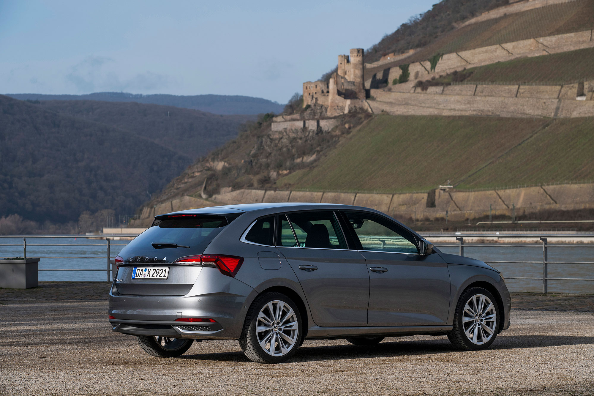skoda-scala-2.jpg